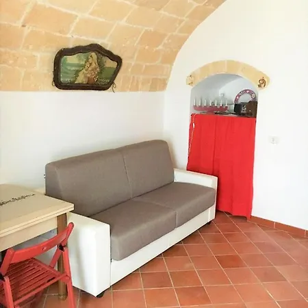 Patanella Wine Daire Spinazzola
