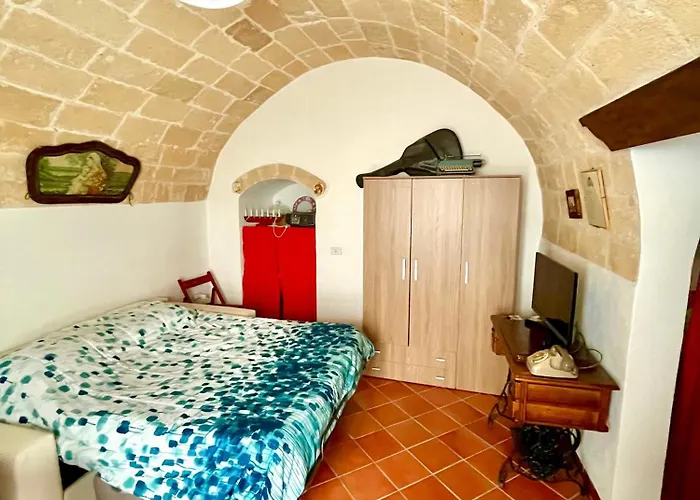 Daire Patanella Wine